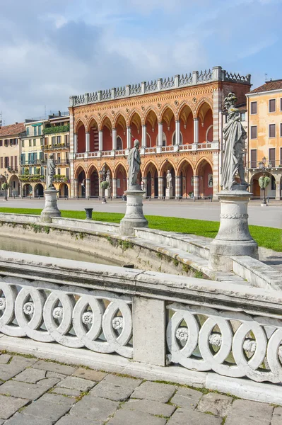 Prato del valle, Pádua — Fotografia de Stock