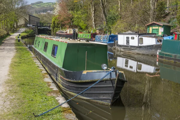 Båtplatser på Hebden Bridge — Stockfoto