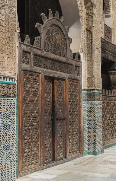 The craft wooden door of Bau Inania Merdasa