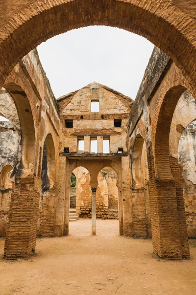 L'intérieur de Chellah qui est le patrimoine de l'humanité à Rabat — Photo