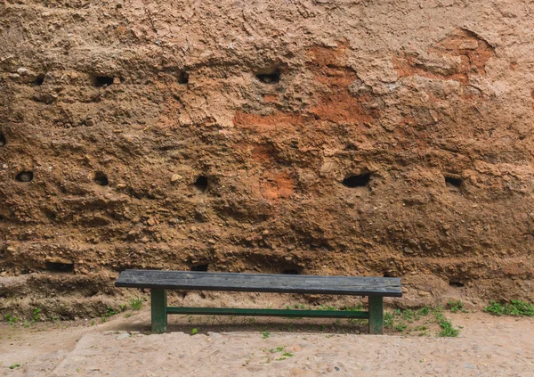 The wooden bench in Chellah which is the world heritage in Rabat — Stock Photo, Image