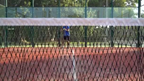 Siviglia Spagna Luglio 2021 Giocatore Professionista Paddle Tennis Prende Servizio — Video Stock