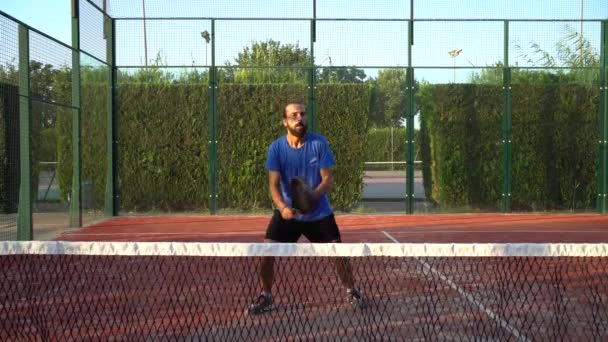 Seville Spanya Temmuz 2021 Erkek Padel Oyuncusu Açık Hava Sahasında — Stok video