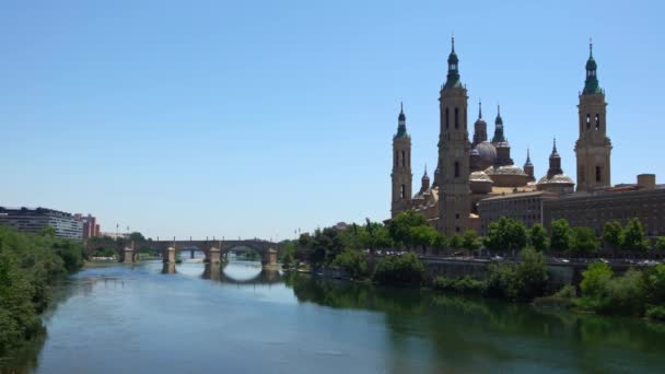 View Cathedral Basilica Our Lady Pillar Bridge Ebro River Roman — Stock Video
