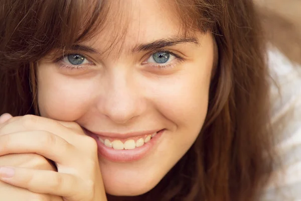 Retrato de uma menina bonita — Fotografia de Stock