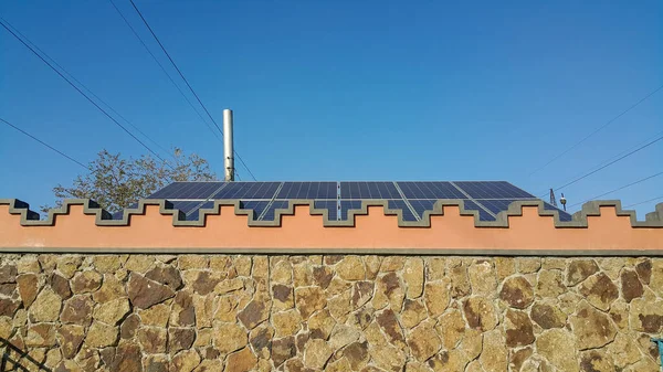 Solar Panels Installed Buildings Sunlight Falls Environmentally Friendly Renewable Energy — Stock Photo, Image