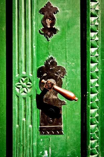 Antique metal doorhandle — Stock Photo, Image