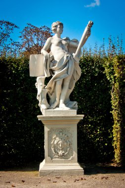 statue in Belvedere Garden