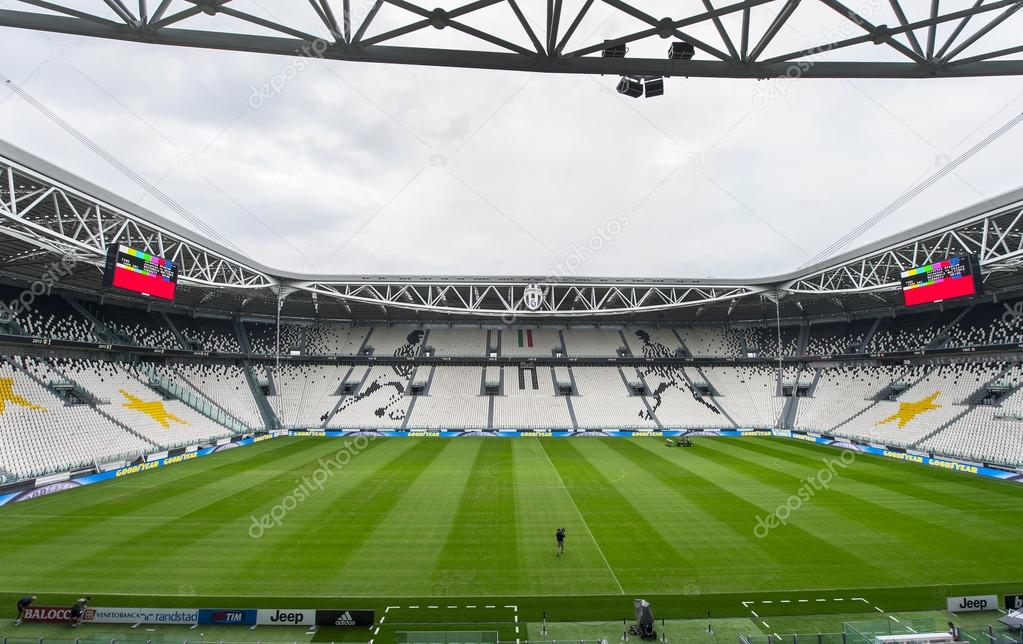 Visiting Fc Juventus Stadium Stock Editorial Photo