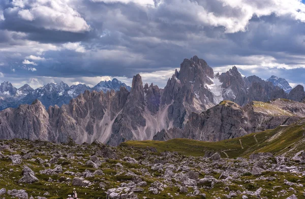 La belleza de los Alpes Dolomitas —  Fotos de Stock