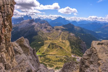 Sihirli Dolomites manzara