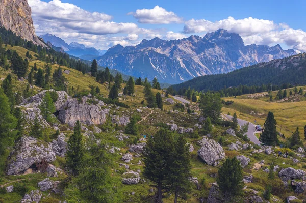 Magiska Dolomiterna landskap — Stockfoto