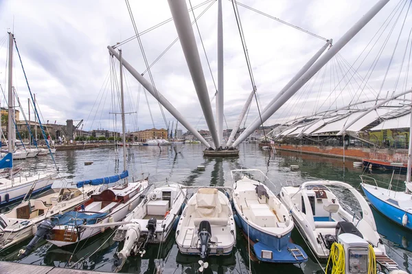 Im alten Hafen von Genua — Stockfoto