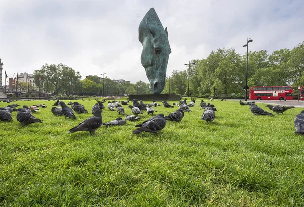 Park Monument. Město umění — Stock fotografie