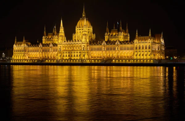 Blick Auf Das Gebäude Des Budapester Parlaments Bei Nacht Ungarn — Stockfoto