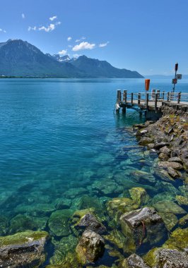 Cenevre Gölü, İsviçre 'de güneşli bir gün