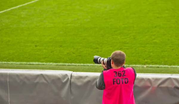 Sport-Foto-Reporter bei der Arbeit — Stockfoto