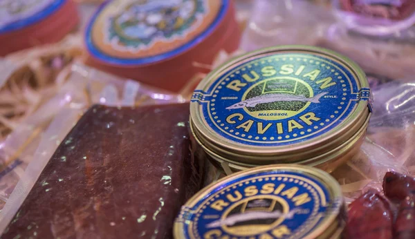 Caviar russo à venda — Fotografia de Stock