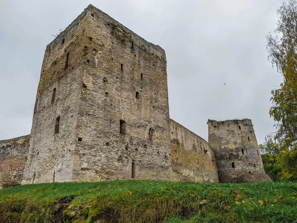 Fortaleza Izborsk Una Fortaleza Piedra Ciudad Izborsk Región Pskov Fue —  Fotos de Stock