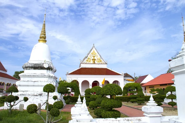 Arquitetura tailandesa em Wat Pho templo público — Fotografia de Stock