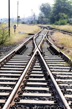 Tren geçerken bir satýr kırsal Tayland.