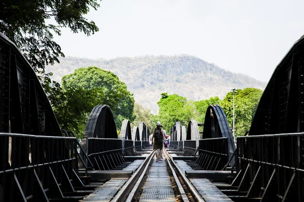 Brücke über den kwai, kanchanaburi, thailand . — Stockfoto