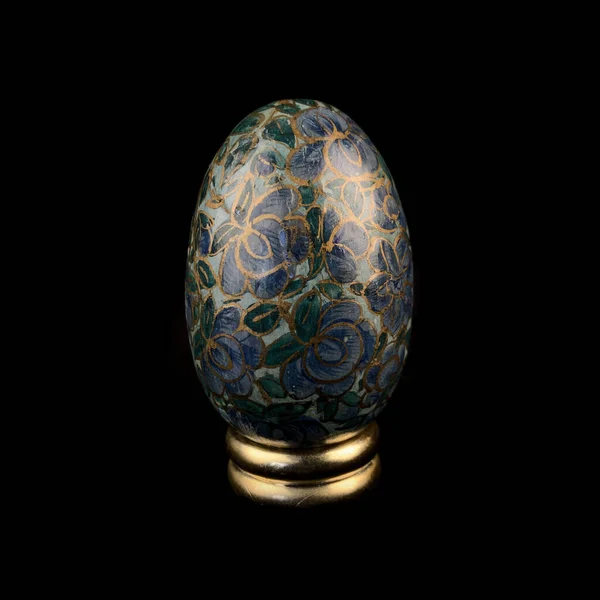 Wooden Easter Egg Floral Patterns Isolated Black Background — 스톡 사진