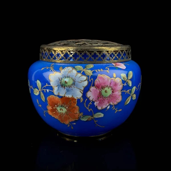 Ultramarine Antique Rose Bowl Vintage Blue Hand Painted Vase — Stockfoto