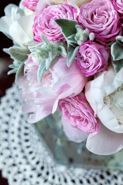 A bouquet of roses peonies — Stock Photo, Image