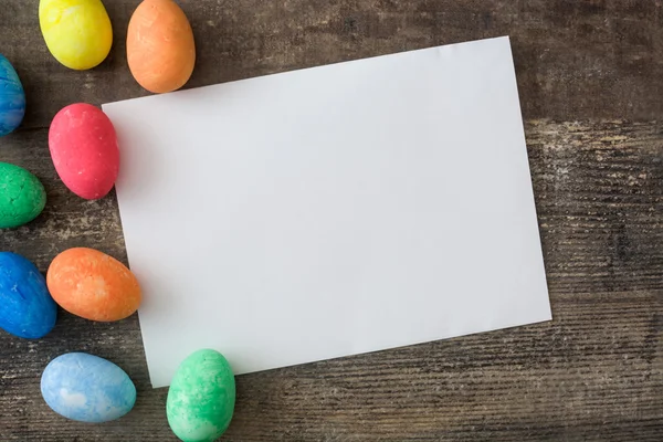 Carte de vœux de Pâques et oeufs de Pâques — Photo