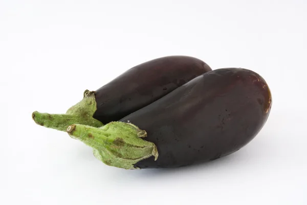 Aubergine. Photo isolée sur fond blanc — Photo