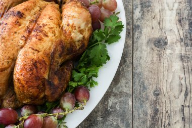 Şükran günü yemeği rustik ahşap zemin üzerine