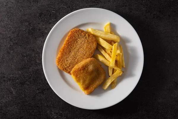 Filete San Jacobo Relleno Queso Jamón Sobre Fondo Negro Vista — Foto de Stock