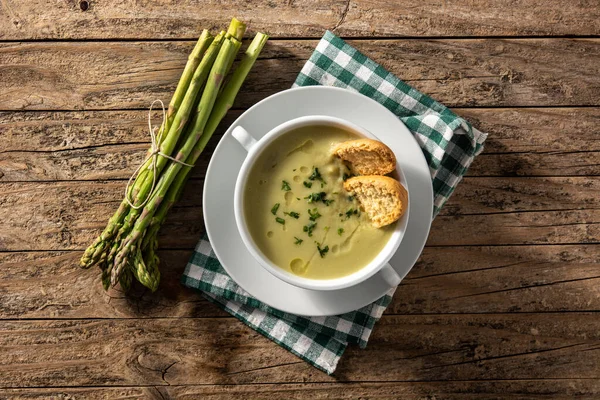 Fresh Asparagus Soup Wooden Table Top View — Stock Photo, Image
