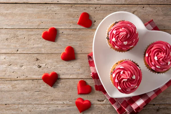 Кексы Украшены Сахаром Сердца День Святого Валентина — стоковое фото