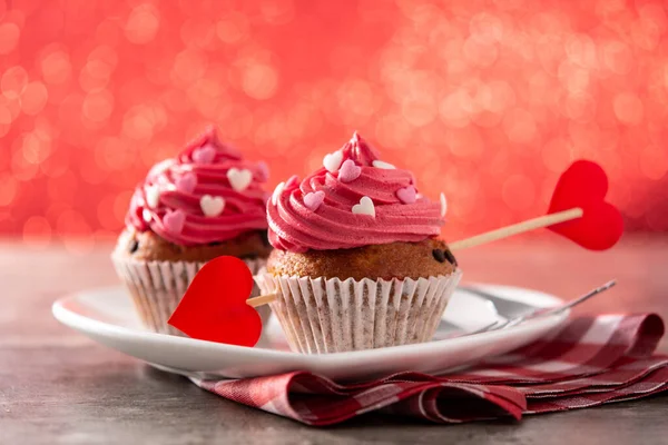 Cupcake Decorated Sugar Hearts Valentine Day Wooden Table Red Background — Stock Photo, Image