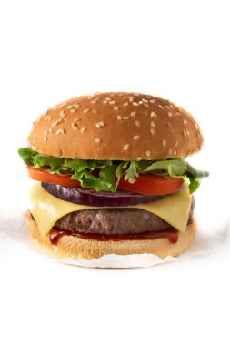 Biftek, domates, marul ve soğanlı çizburger.