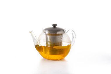 Beyaz arka planda zencefilli çay, limon ve bal izole edilmiş çaydanlık.