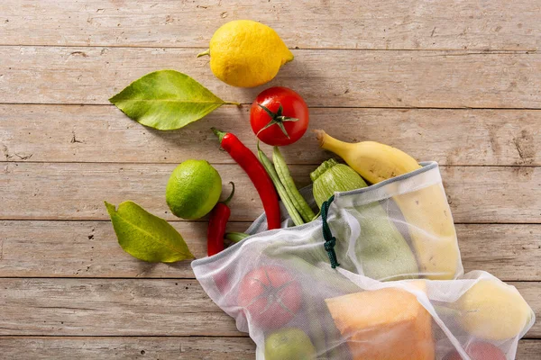 Eco Friendly Reusable Shopping Bag Vegetables Fruit Wooden Table — Stock Photo, Image