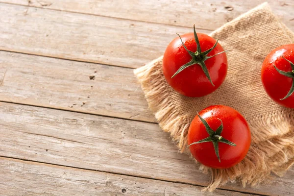 Tomates Fraîches Bio Sur Table Bois Vue Dessus Espace Copie — Photo