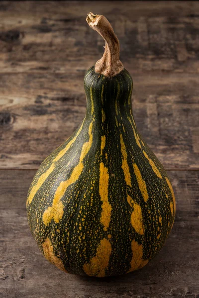 Fresh Green Pumpkin Wooden Table — Stock Photo, Image