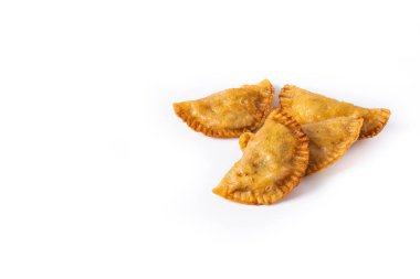 Beyaz arka planda izole edilmiş balkabağı empanadillası. Boşluğu kopyala