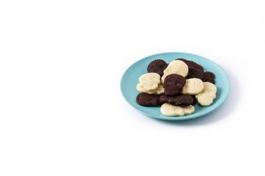 Beyaz arka planda izole edilmiş çikolatalı Meksikalı kafatasları