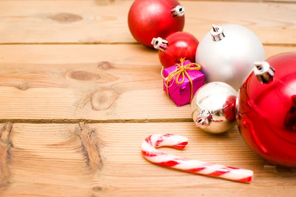 Decorazioni natalizie su legno — Foto Stock