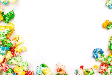 renkli patlamış mısır