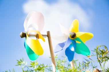 Küçük yel değirmenleri