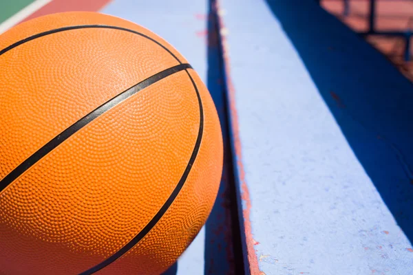 Basketbal in de tribunes. Basketbal veld. — Stockfoto