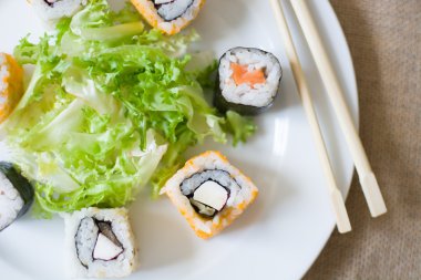 somon ve havyar rulo