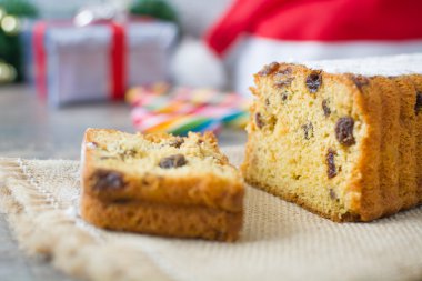 geleneksel Noel meyveli kek