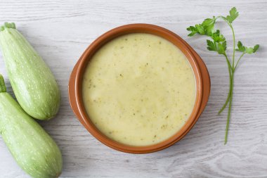 Kabak çorbası ve malzemeler